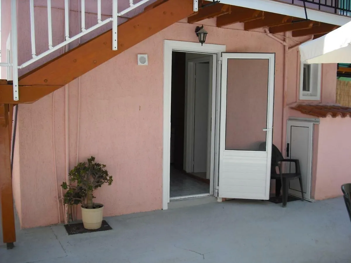 Kostas--Sarantis Villa Lakithra Holiday home