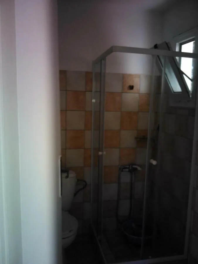 Kostas--Sarantis Villa Lakithra